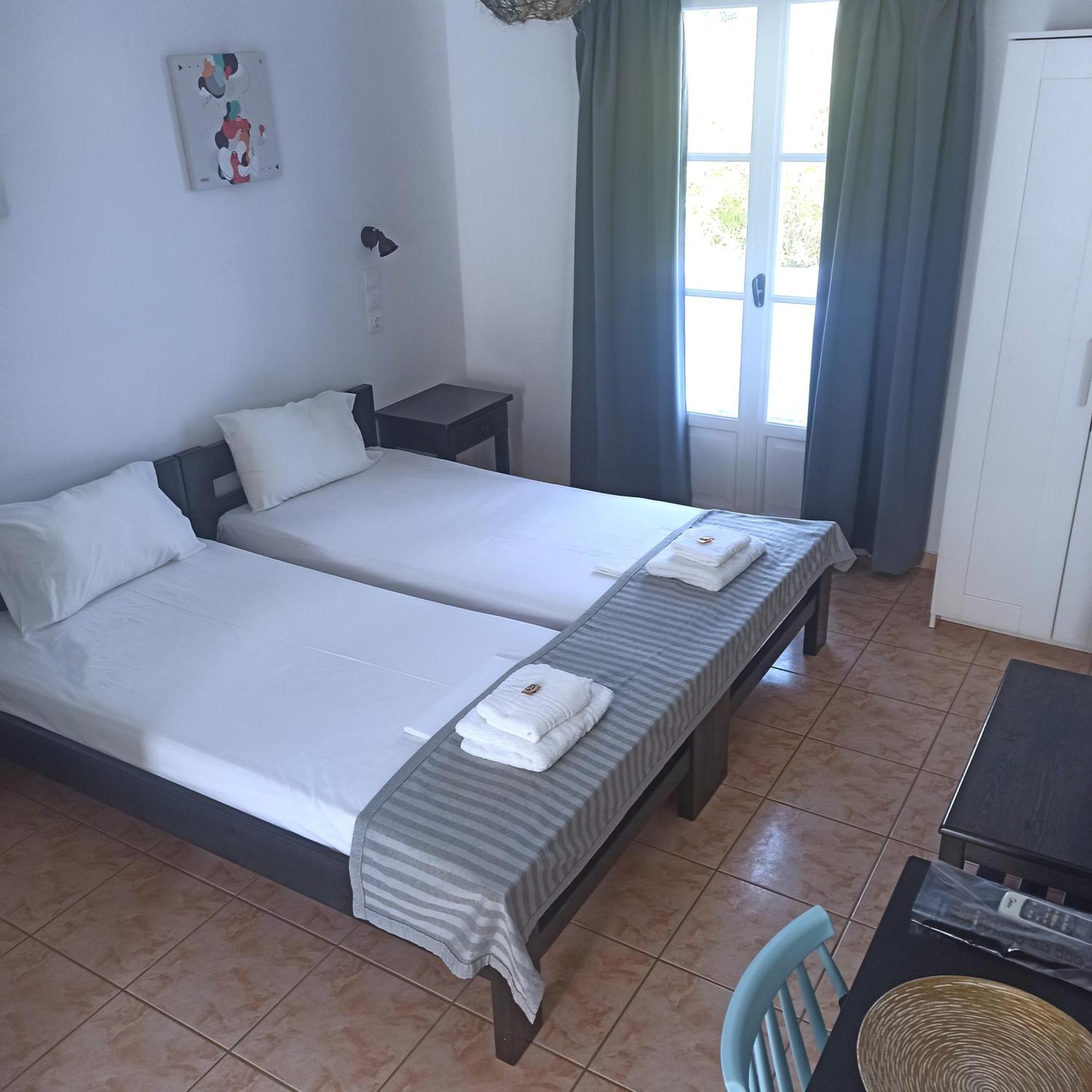 Apartament Isalos Paros Nausa